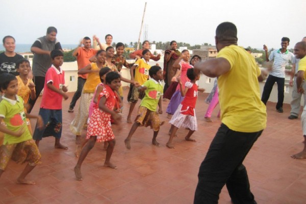 Orphanage-Children-Dancing-with-Desmond